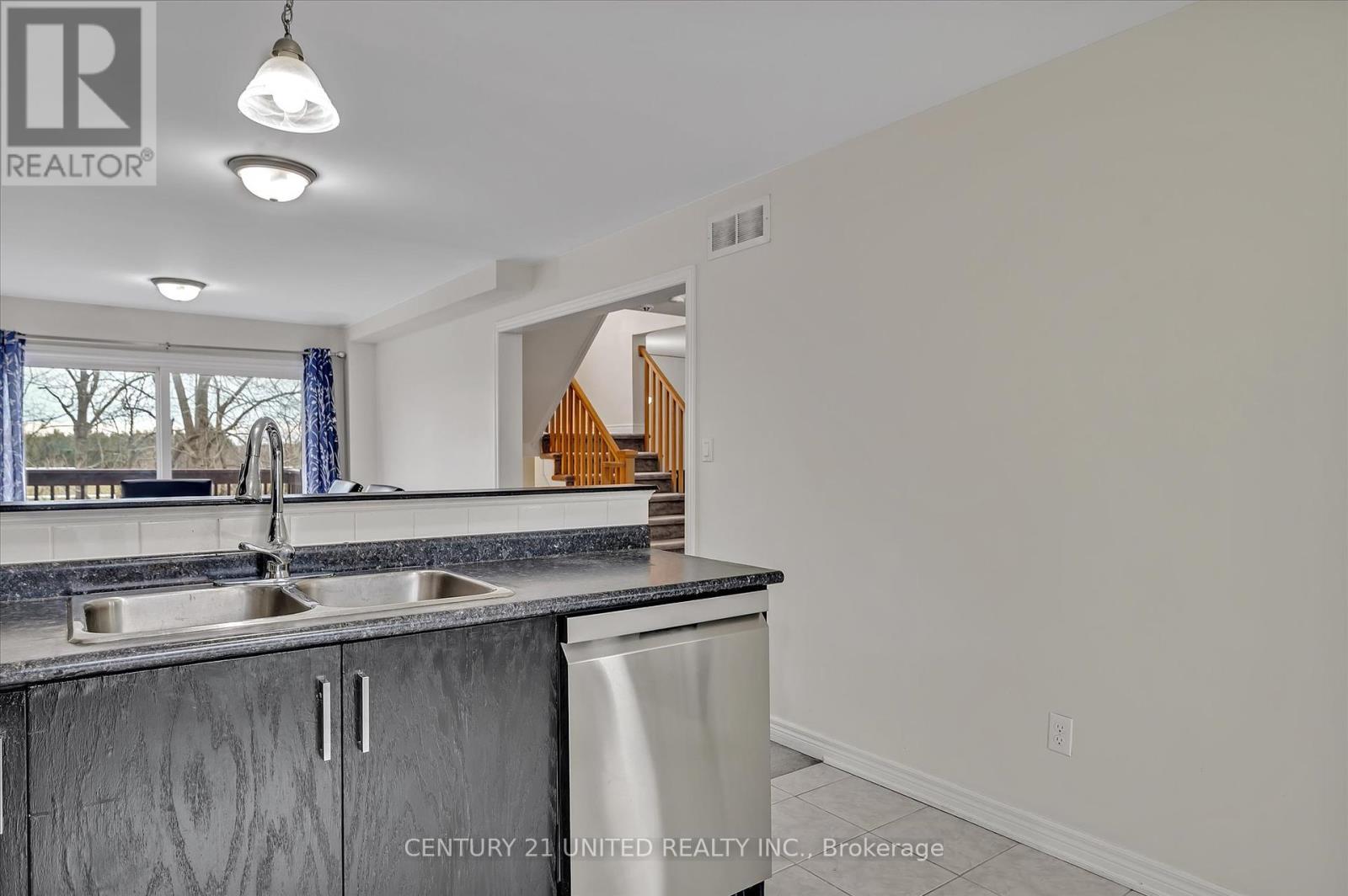 561 Grange Way, Peterborough North (North), Ontario  K9H 0G7 - Photo 15 - X12072708