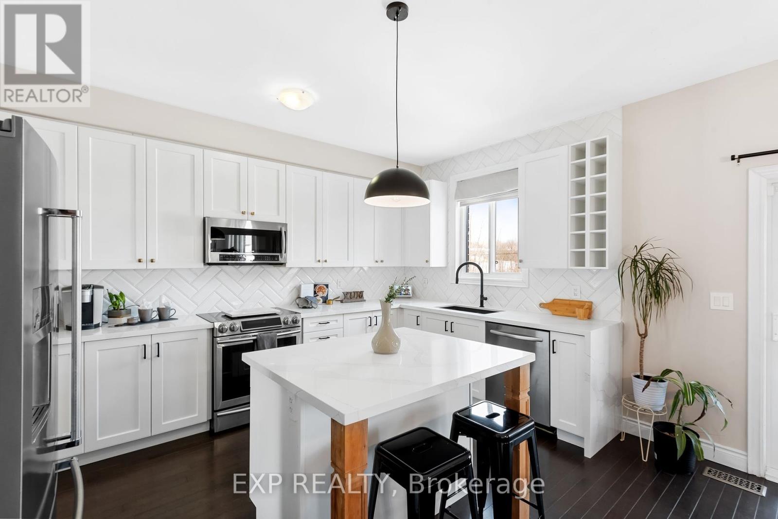 13 Summer Lane, Selwyn, Ontario  K9L 0G4 - Photo 10 - X12072542
