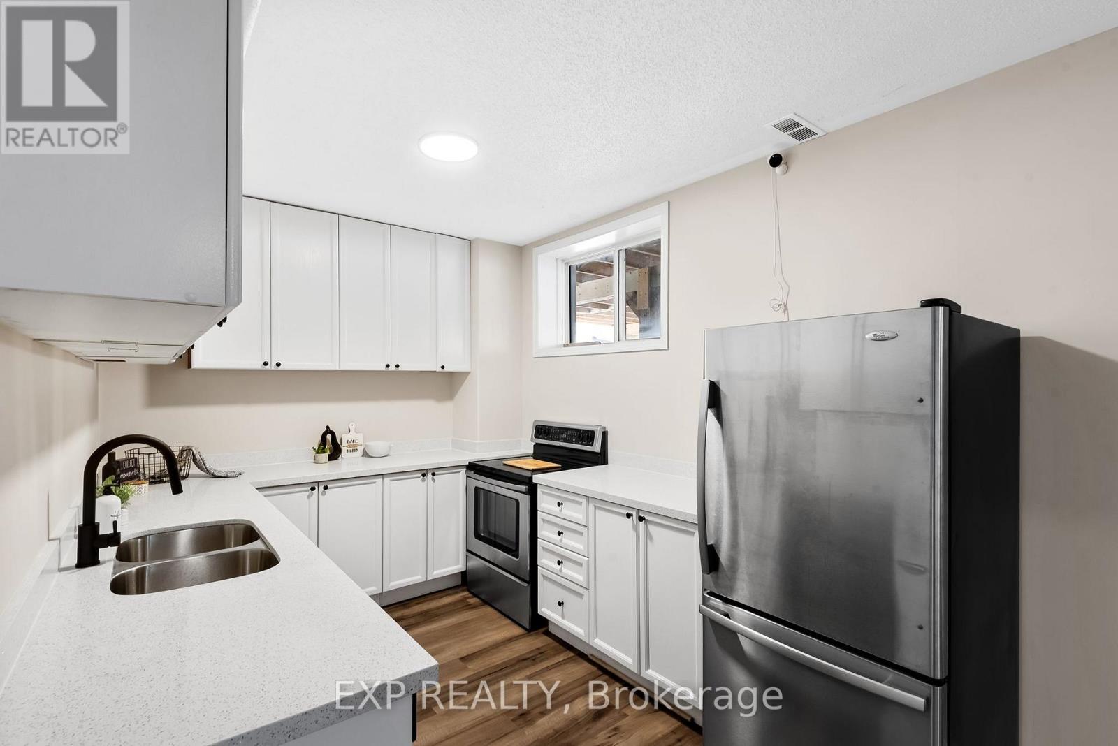 13 Summer Lane, Selwyn, Ontario  K9L 0G4 - Photo 41 - X12072542