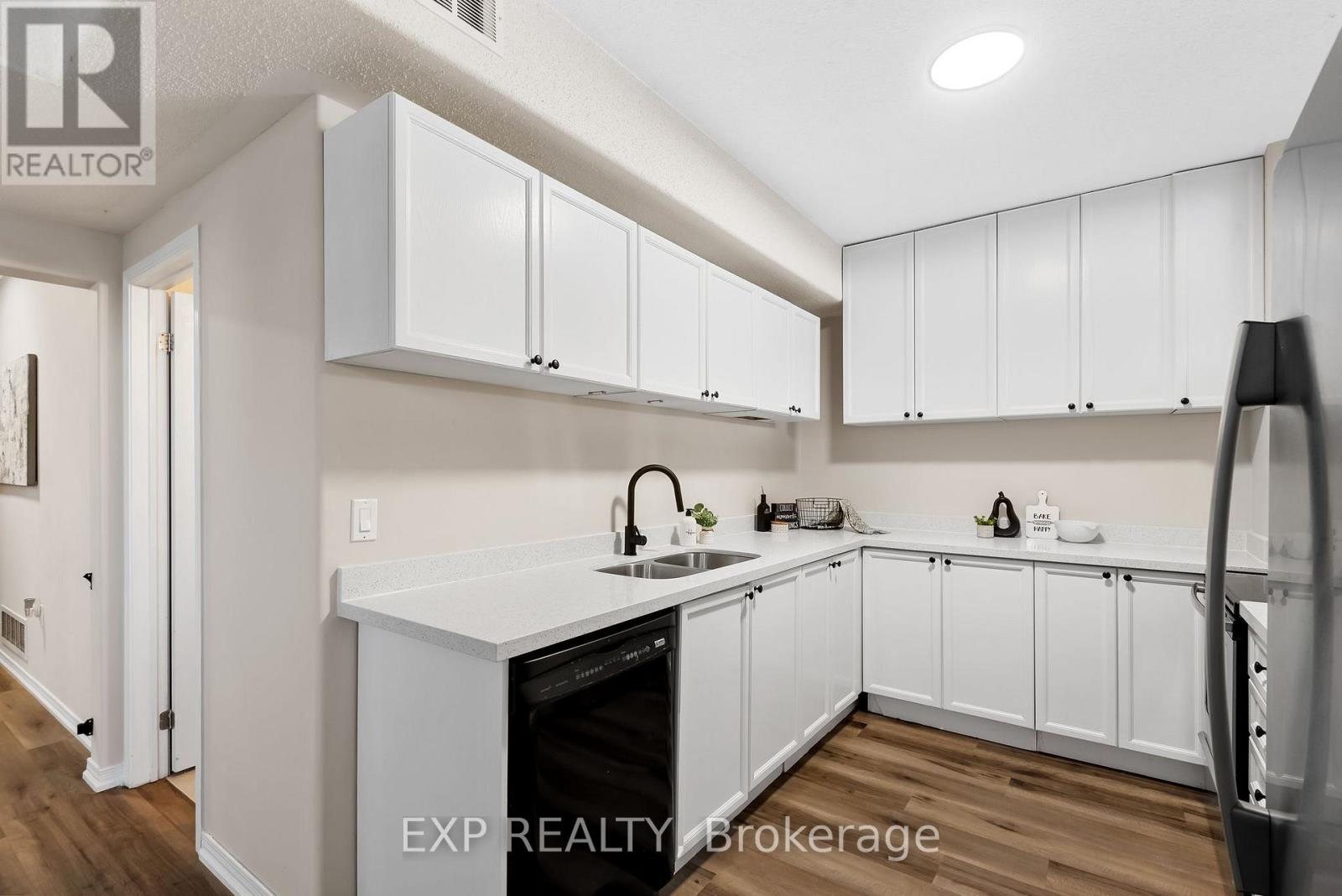 13 Summer Lane, Selwyn, Ontario  K9L 0G4 - Photo 43 - X12072542