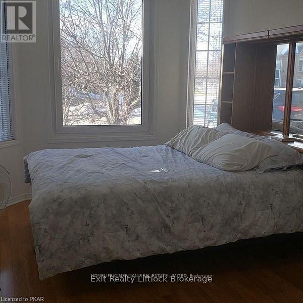 1055 Baker Street, Peterborough North (North), Ontario  K9H 7P8 - Photo 15 - X12073300
