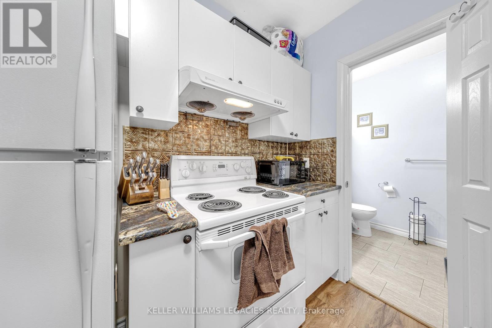 52 Victoria Avenue N, Peterborough North (South), Ontario  K9H 4W1 - Photo 26 - X12076435