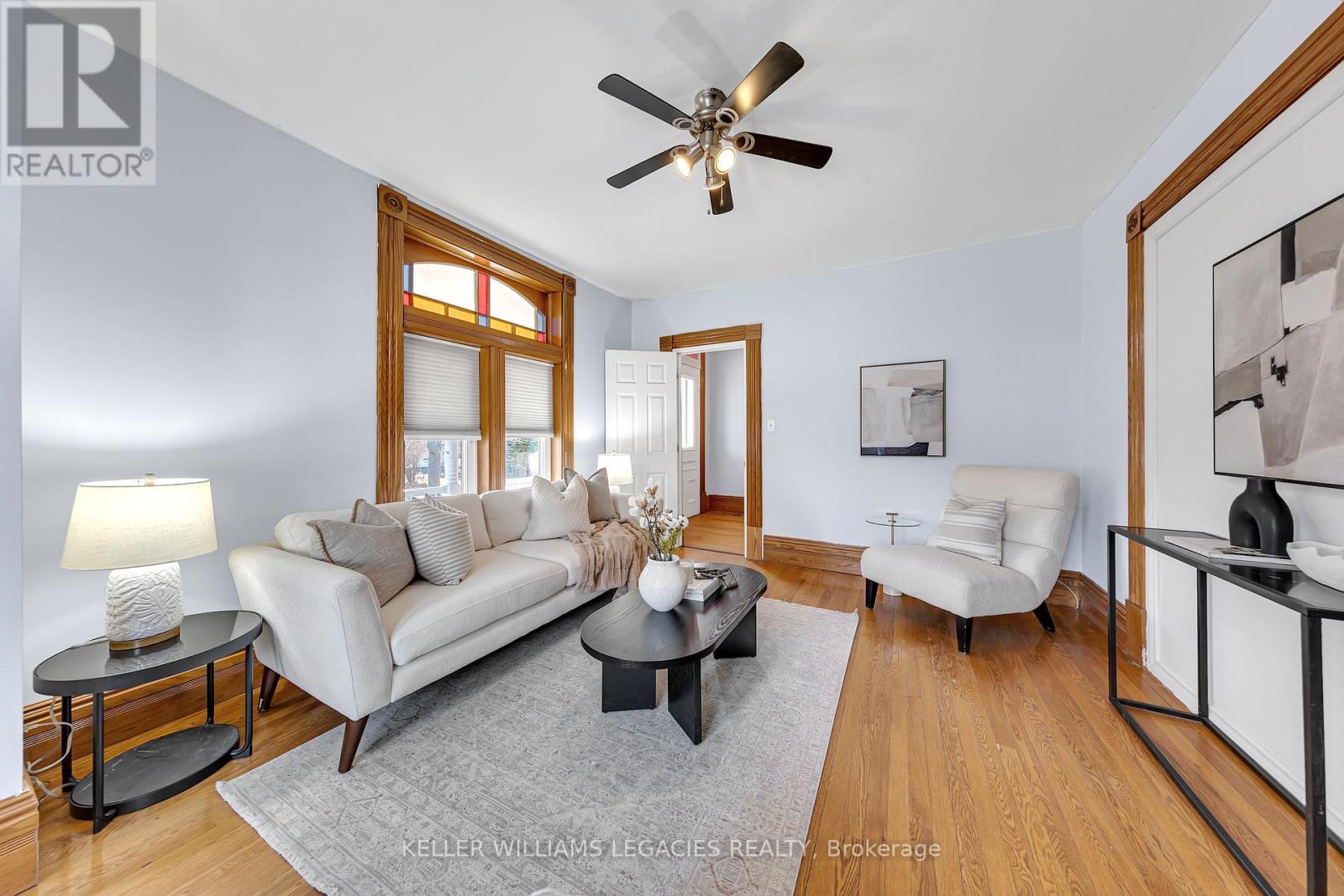 52 Victoria Avenue N, Peterborough North (South), Ontario  K9H 4W1 - Photo 7 - X12076435