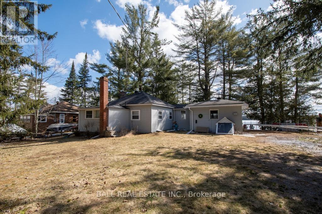 2077 White Lake Road W, Douro-Dummer, Ontario  K0L 2H0 - Photo 9 - X12076792