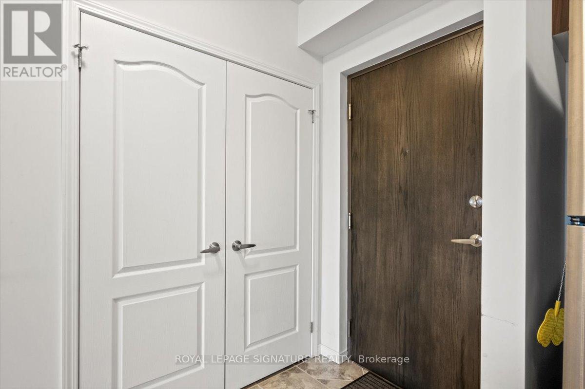 201 - 930 Wentworth Street, Peterborough West (Central), Ontario  K9J 8R8 - Photo 8 - X12077004