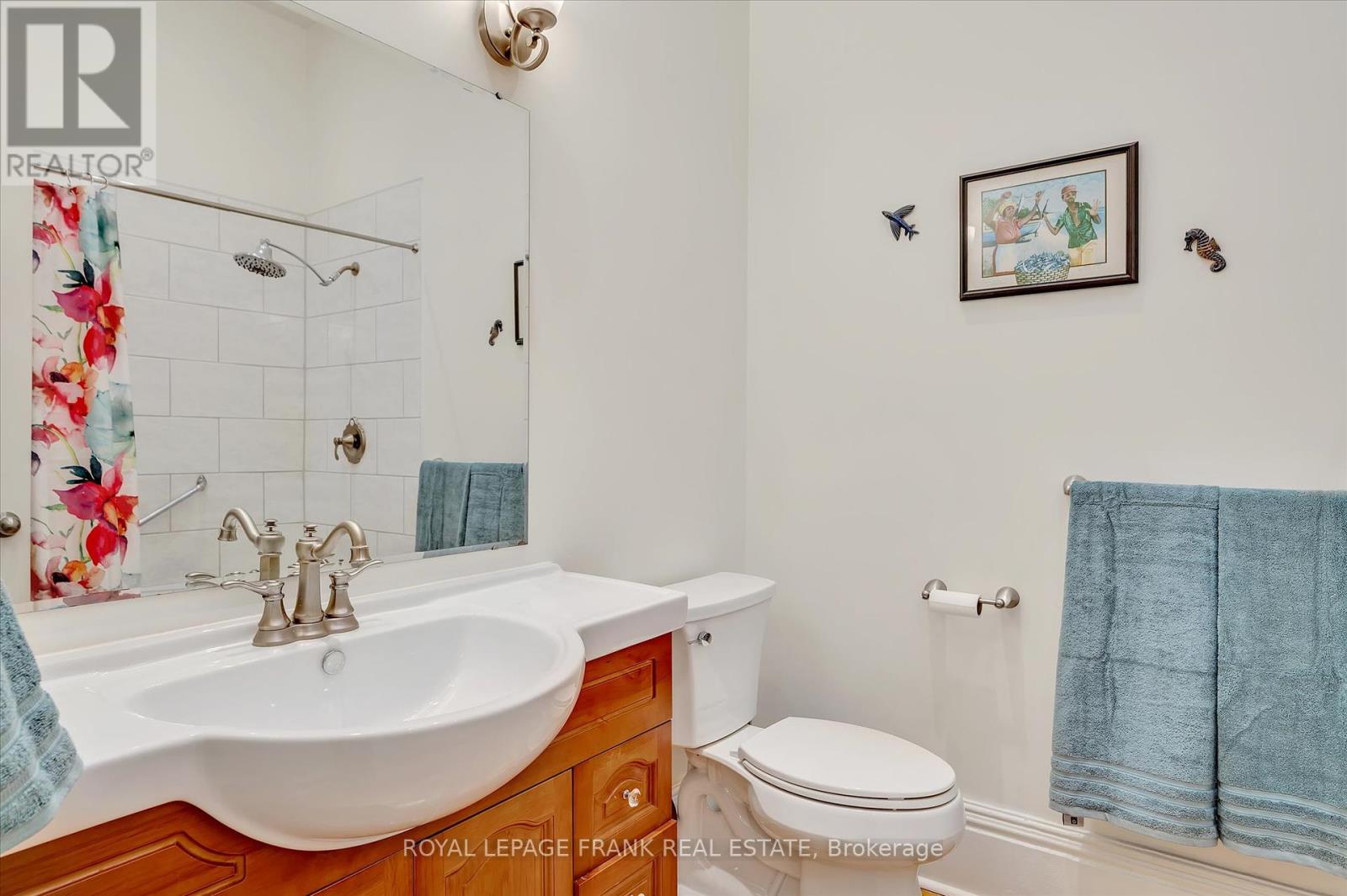 484 Gilmour Street, Peterborough Central (Old West End), Ontario  K9H 2J9 - Photo 24 - X12077163