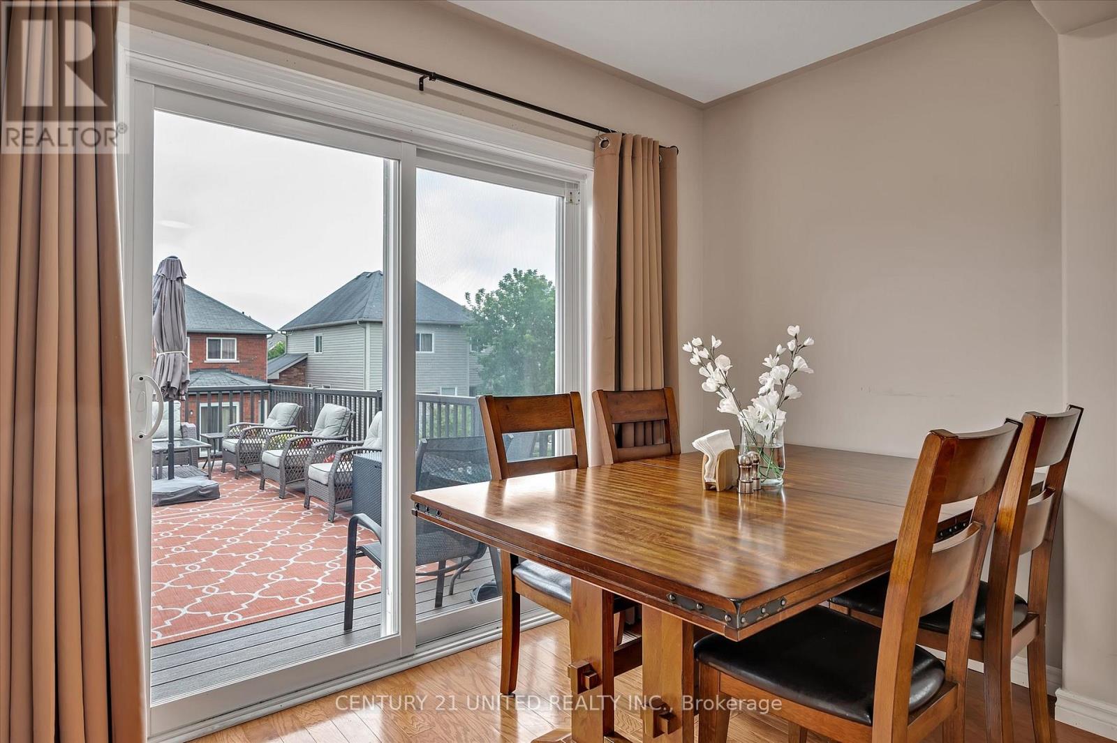 213 Farrier Crescent, Peterborough North (North), Ontario  K9L 0A6 - Photo 10 - X12077490