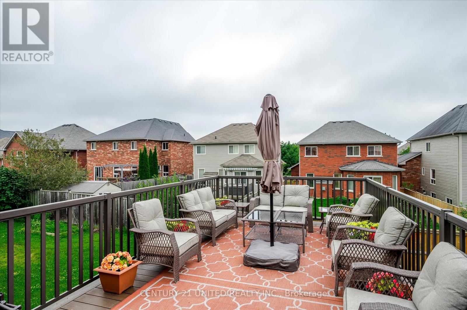 213 Farrier Crescent, Peterborough North (North), Ontario  K9L 0A6 - Photo 12 - X12077490