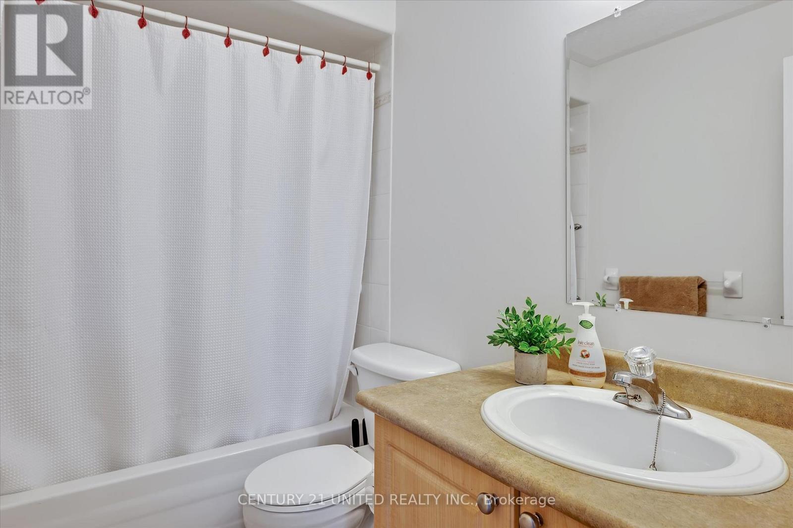 213 Farrier Crescent, Peterborough North (North), Ontario  K9L 0A6 - Photo 35 - X12077490