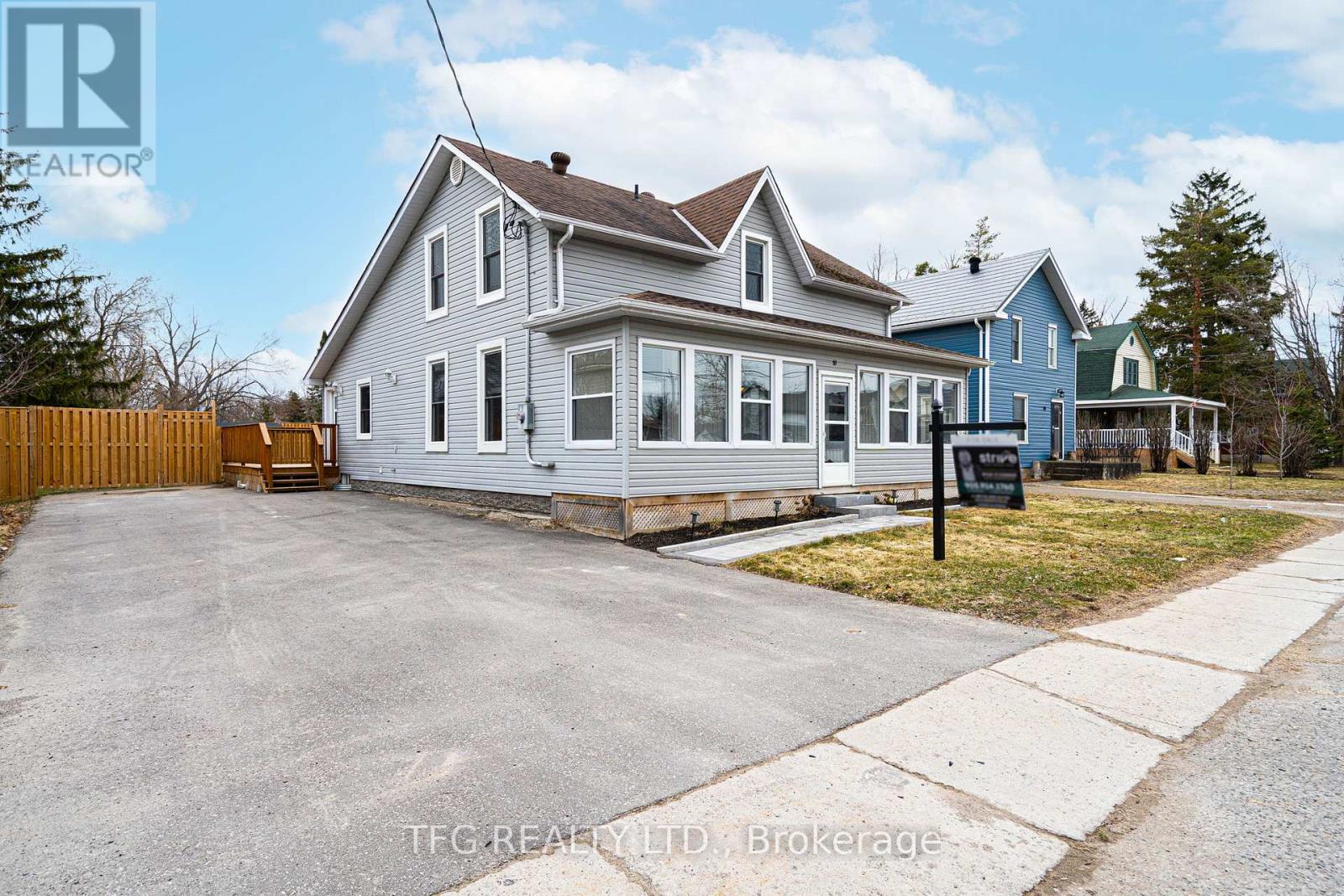 80 KING STREET E, kawartha lakes (omemee), Ontario