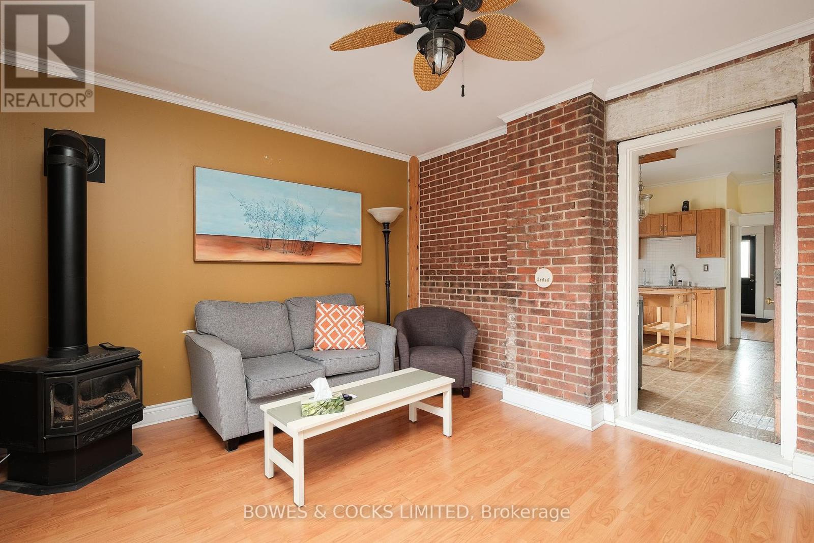 562 Cameron Street, Peterborough South (West), Ontario  K9J 3Z5 - Photo 15 - X12078445