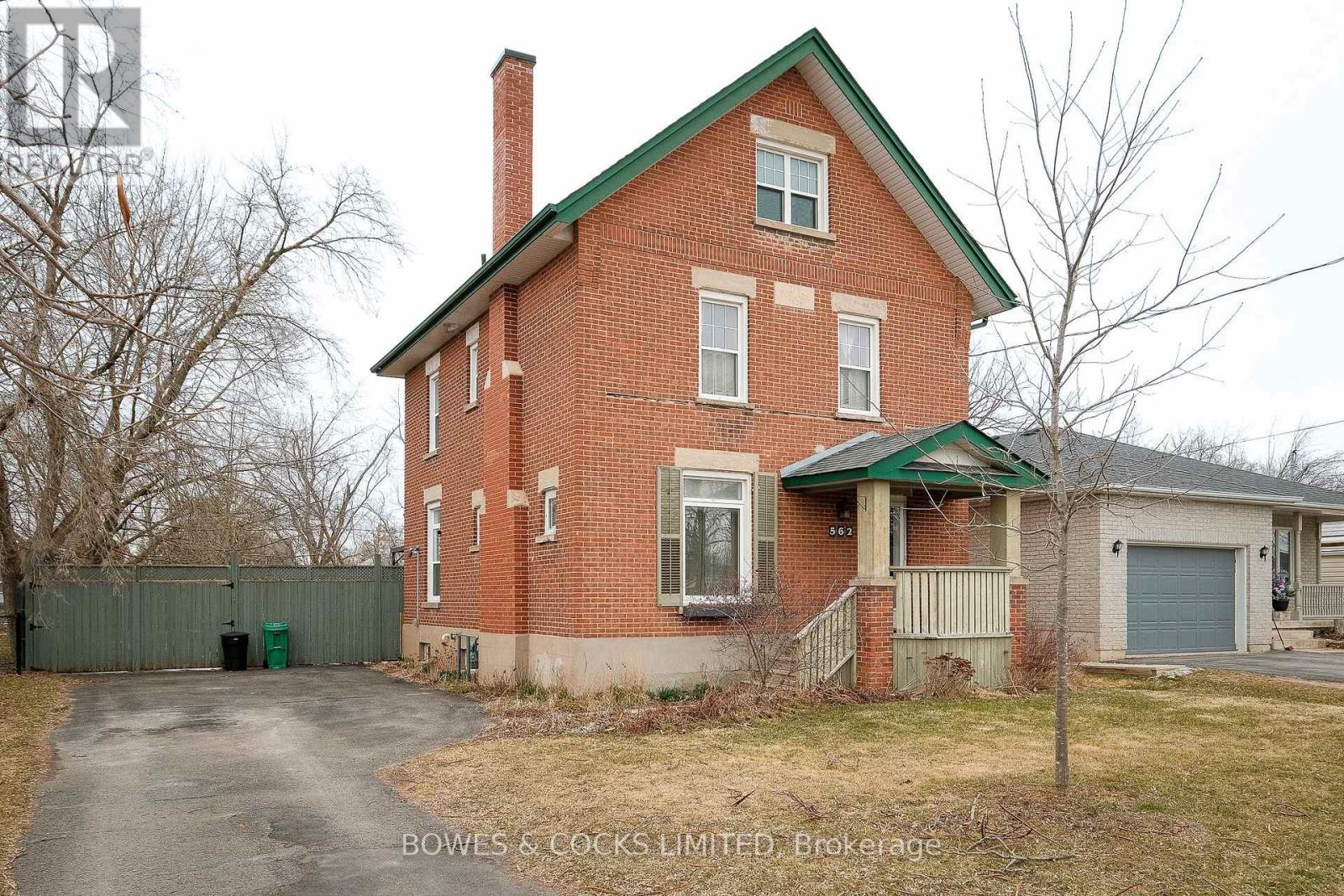 562 Cameron Street, Peterborough South (West), Ontario  K9J 3Z5 - Photo 33 - X12078445
