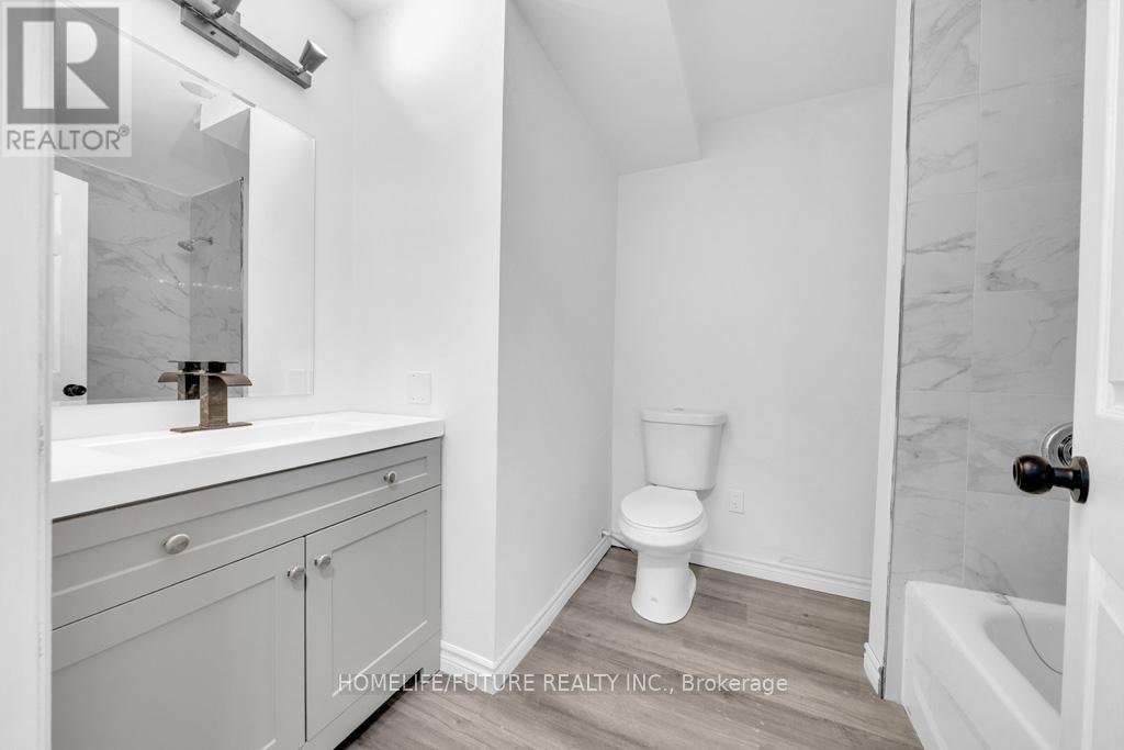 Lower - 453 Crystal Drive, Peterborough South (East), Ontario  K9J 8L3 - Photo 11 - X12078855