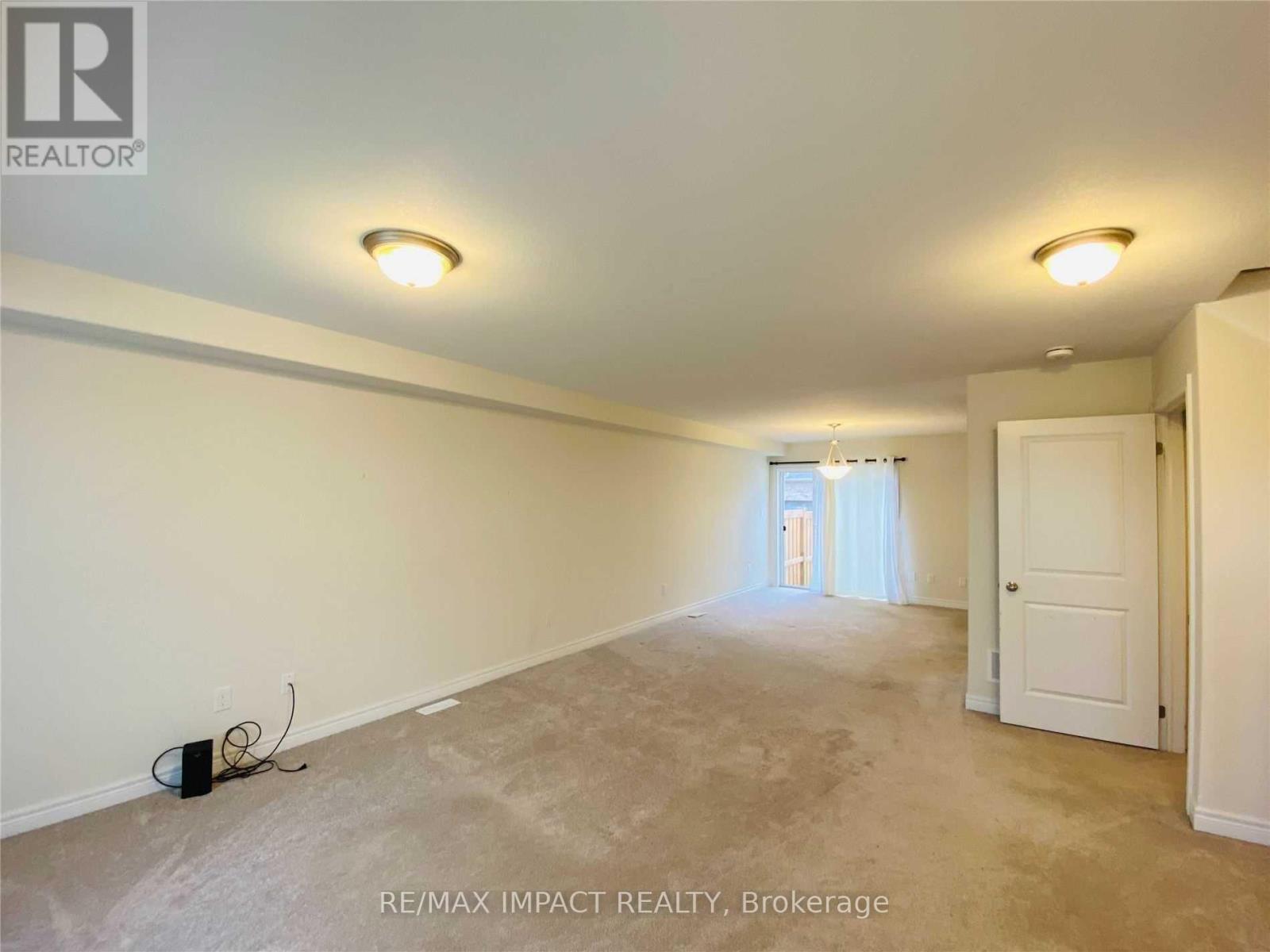 867 Broadway Boulevard, Peterborough North (North), Ontario  K9H 0J1 - Photo 4 - X12079381