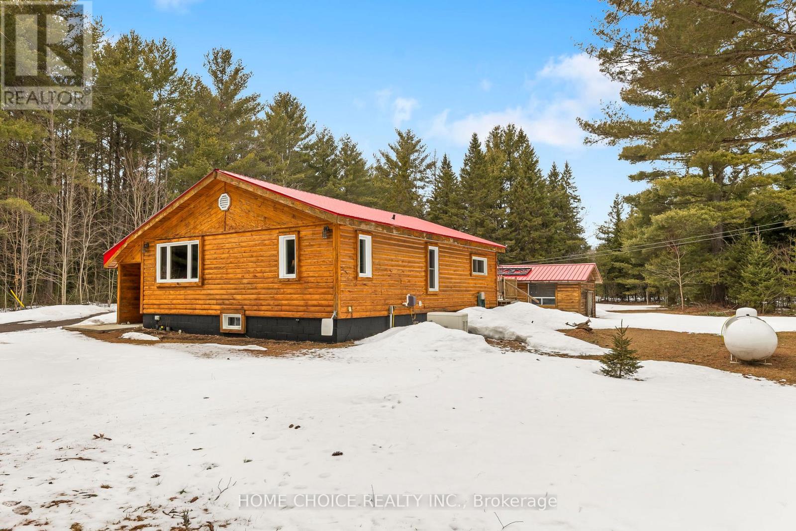 1190 North Baptiste Lake Road, Hastings Highlands (Herschel Ward), Ontario  K0L 2S0 - Photo 9 - X12080407