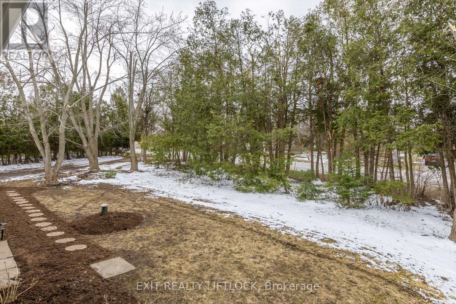 868 Lily Lake Road, Peterborough North (North), Ontario  K9J 6X4 - Photo 35 - X12080492