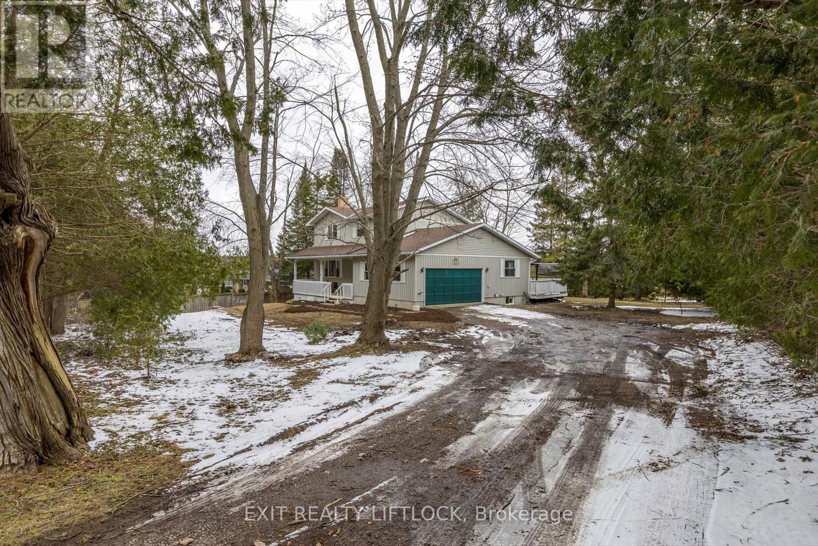 868 Lily Lake Road, Peterborough North (North), Ontario  K9J 6X4 - Photo 4 - X12080492
