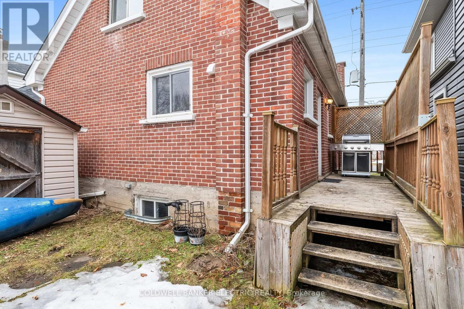 537 Armour Road, Peterborough East (Central), Ontario  K9H 1Y8 - Photo 34 - X12080564