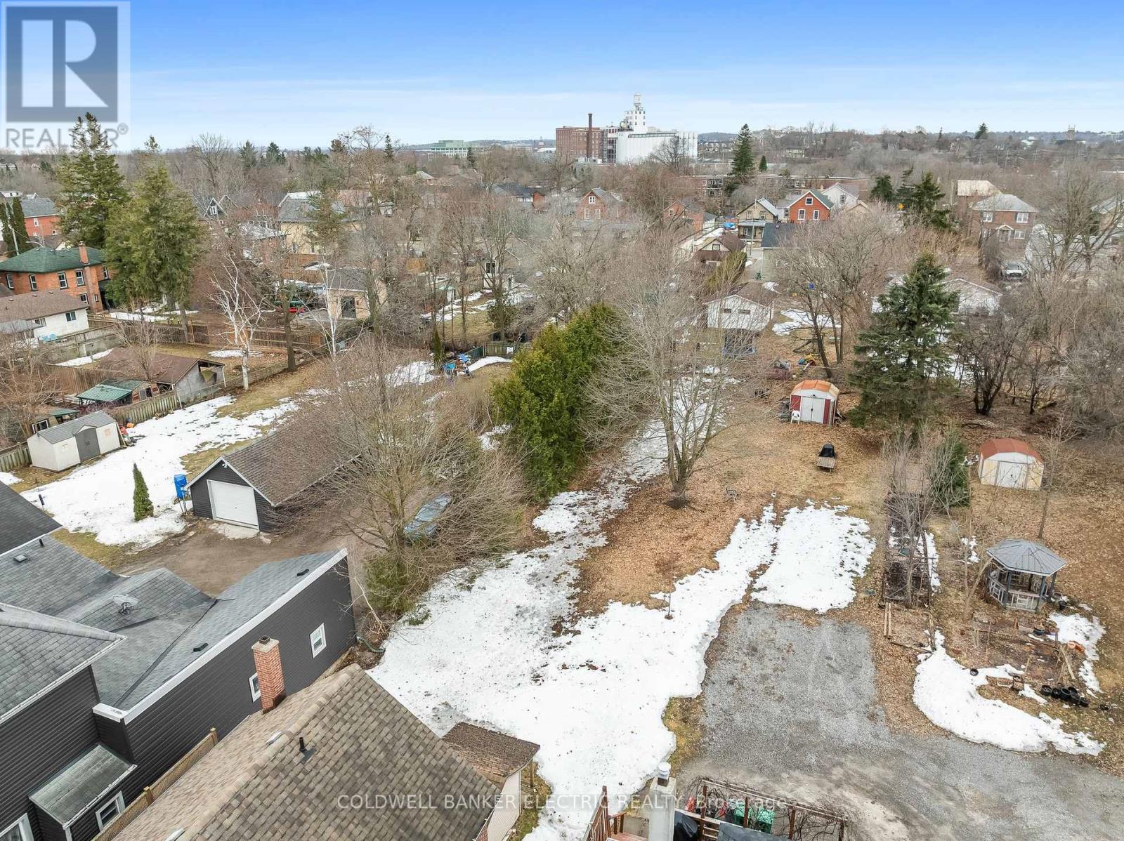537 Armour Road, Peterborough East (Central), Ontario  K9H 1Y8 - Photo 37 - X12080564