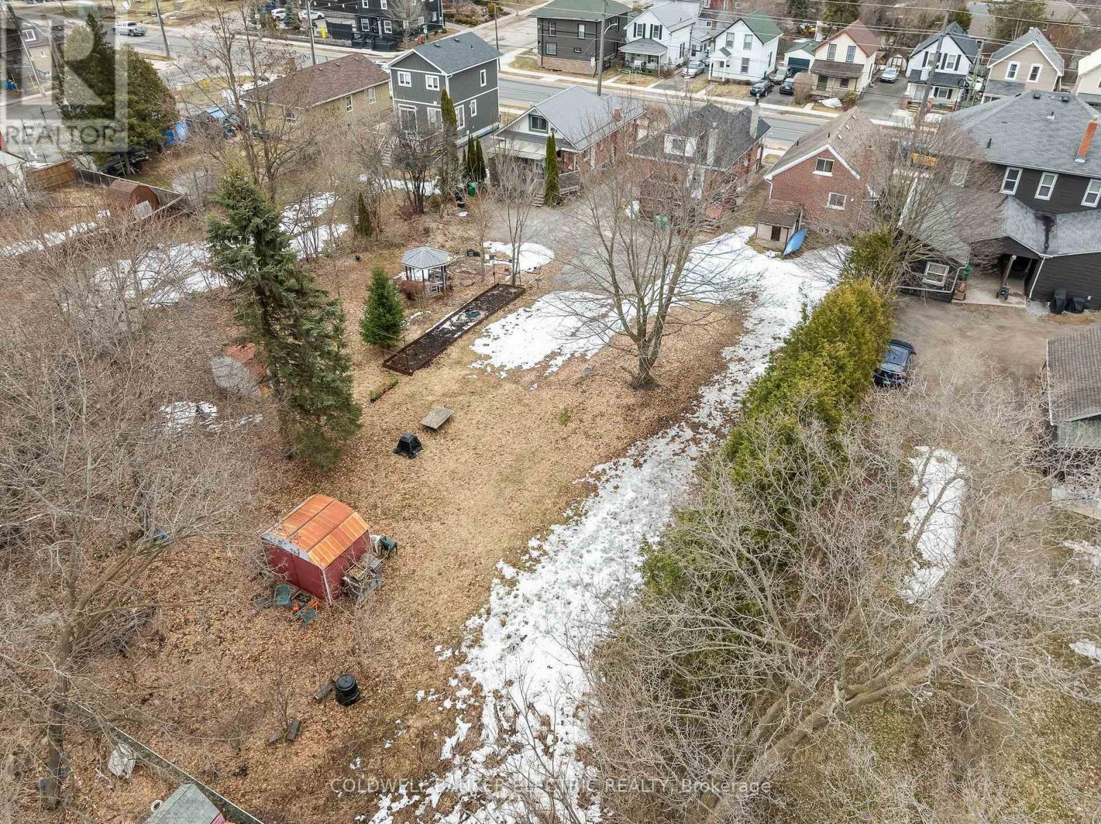 537 Armour Road, Peterborough East (Central), Ontario  K9H 1Y8 - Photo 38 - X12080564