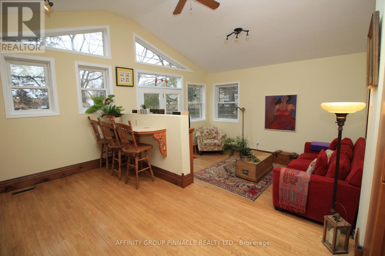 31 Fair Avenue, Kawartha Lakes (Lindsay), Ontario  K9V 3P2 - Photo 16 - X12081133