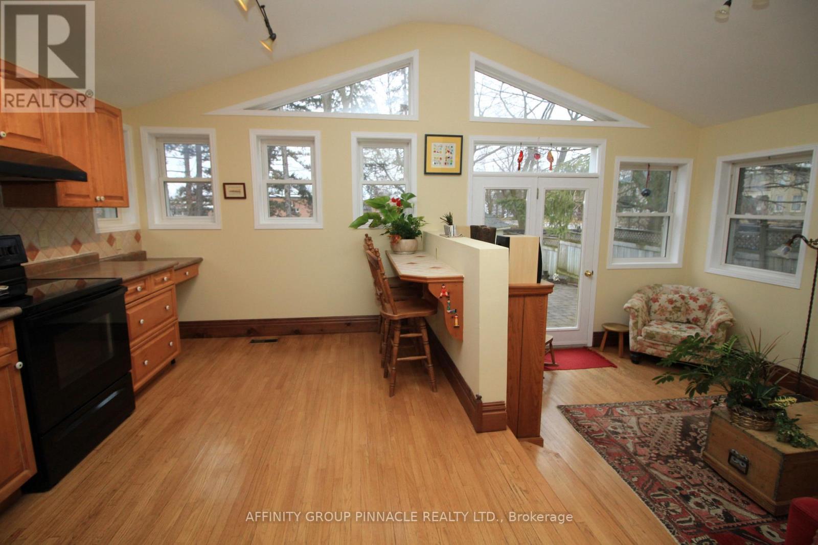 31 Fair Avenue, Kawartha Lakes (Lindsay), Ontario  K9V 3P2 - Photo 18 - X12081133