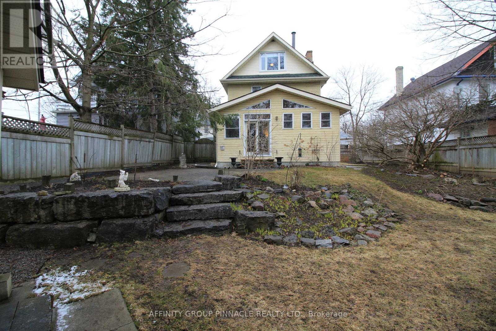 31 Fair Avenue, Kawartha Lakes (Lindsay), Ontario  K9V 3P2 - Photo 39 - X12081133