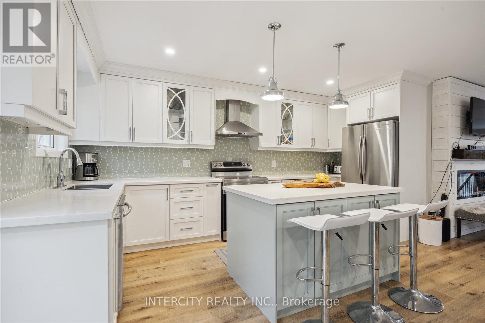 7055 Hunter Street, Hamilton Township (Bewdley), Ontario  K0L 1E0 - Photo 1 - X12081684
