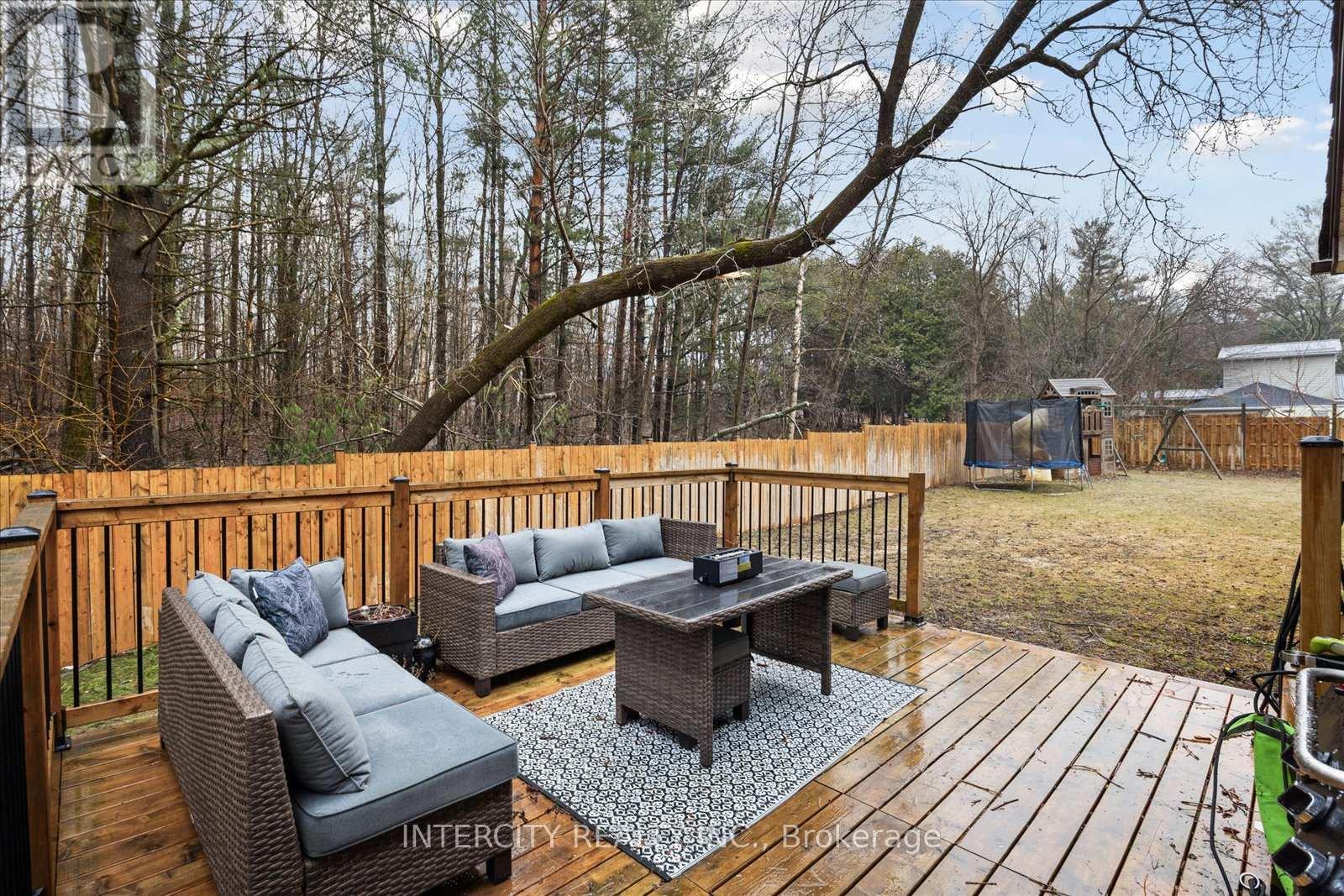 7055 Hunter Street, Hamilton Township (Bewdley), Ontario  K0L 1E0 - Photo 34 - X12081684