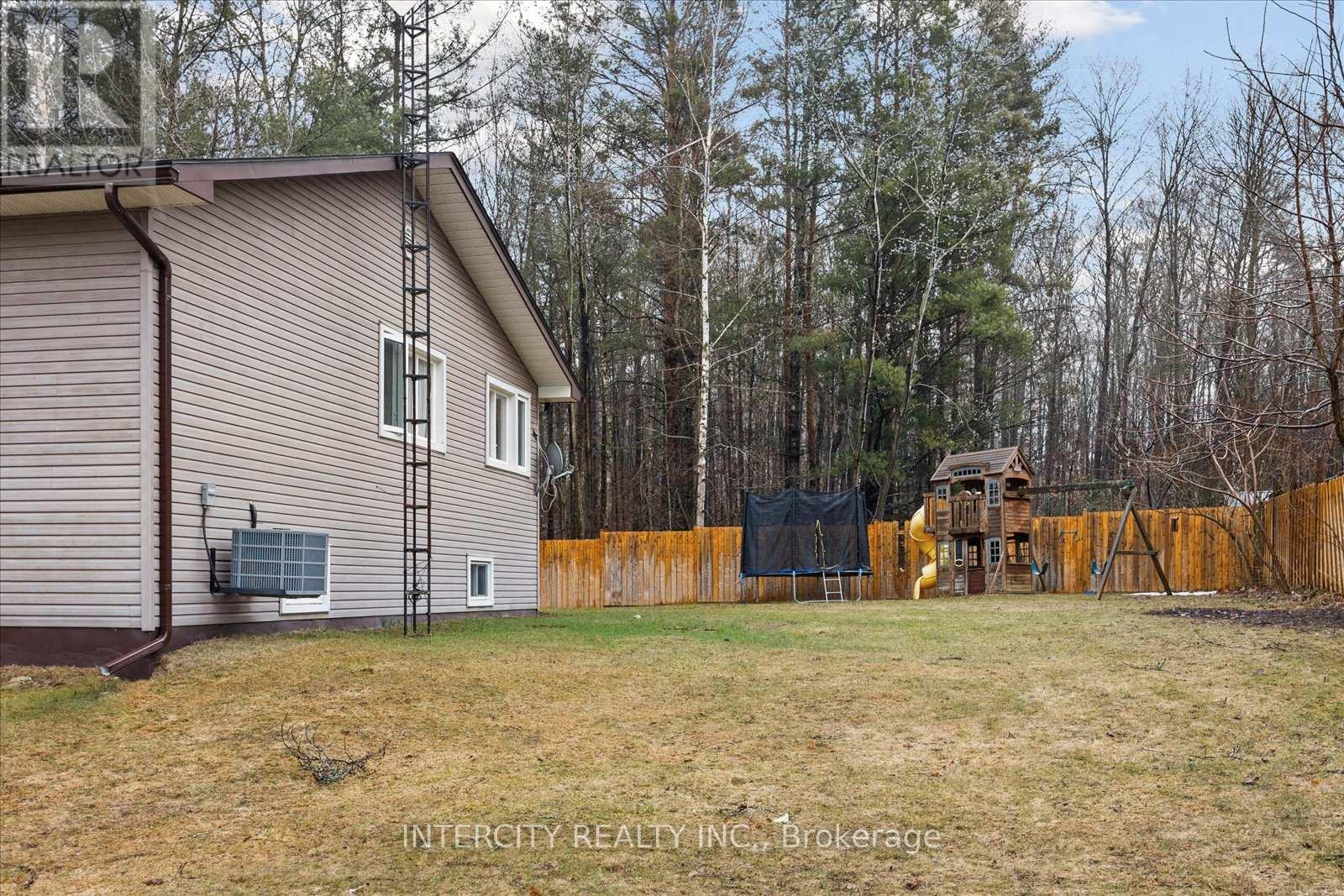 7055 Hunter Street, Hamilton Township (Bewdley), Ontario  K0L 1E0 - Photo 39 - X12081684