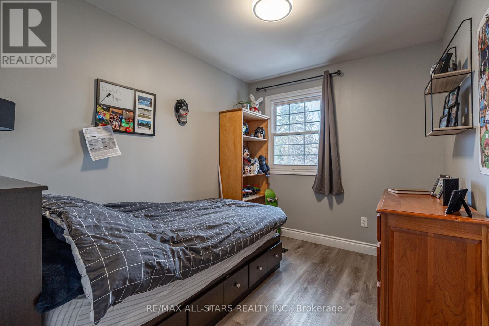 2431 Mountland Drive, Peterborough West (Central), Ontario  K9K 1V8 - Photo 14 - X12081750