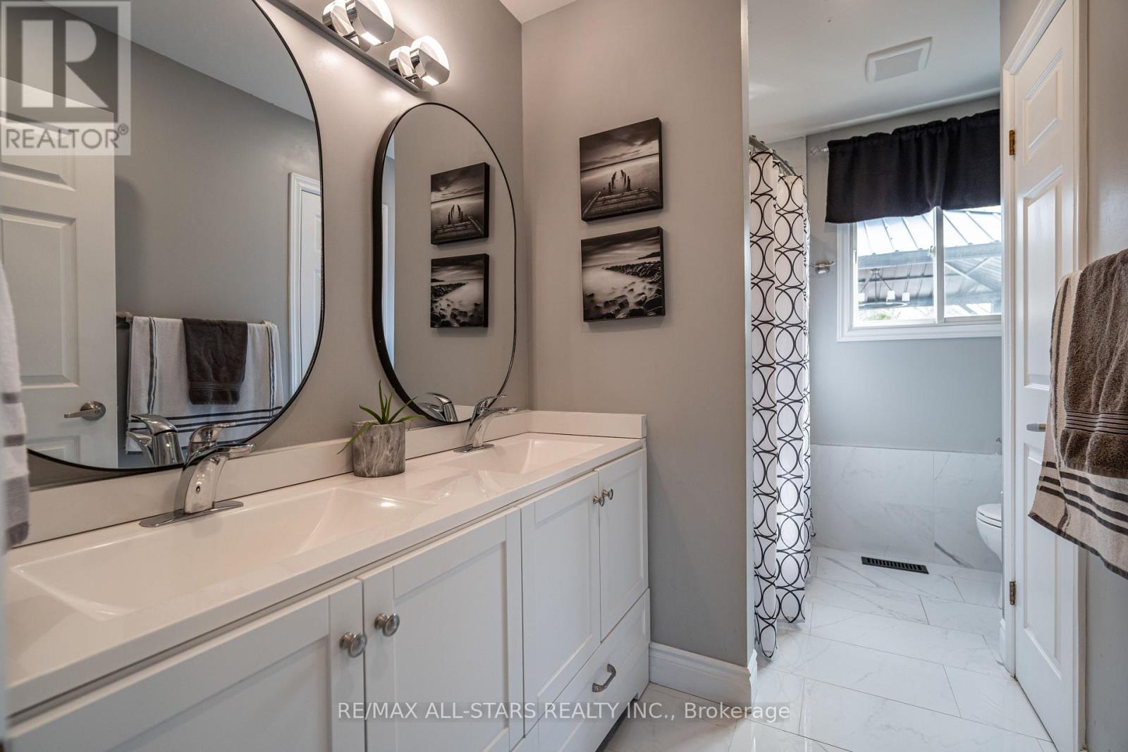 2431 Mountland Drive, Peterborough West (Central), Ontario  K9K 1V8 - Photo 15 - X12081750