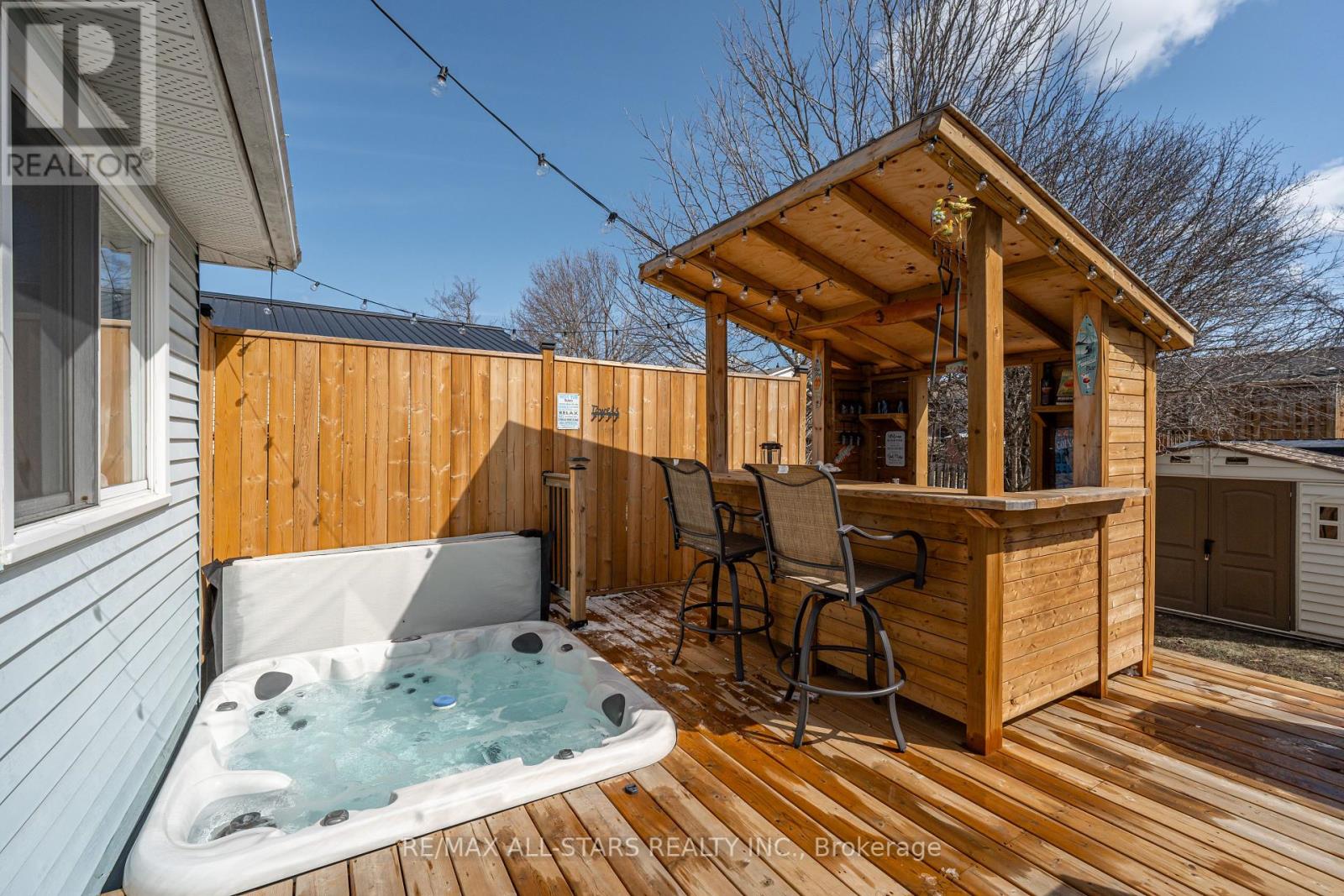 2431 Mountland Drive, Peterborough West (Central), Ontario  K9K 1V8 - Photo 23 - X12081750