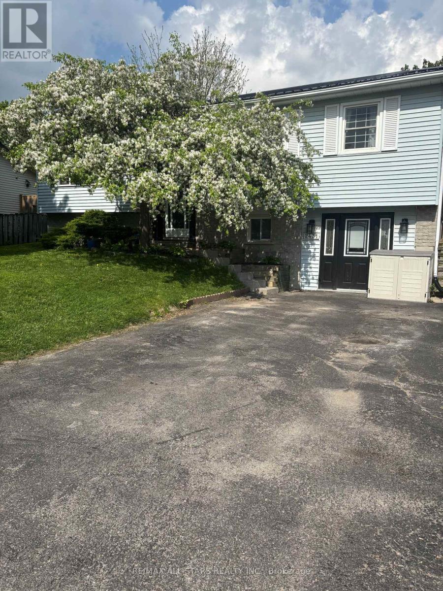 2431 Mountland Drive, Peterborough West (Central), Ontario  K9K 1V8 - Photo 34 - X12081750