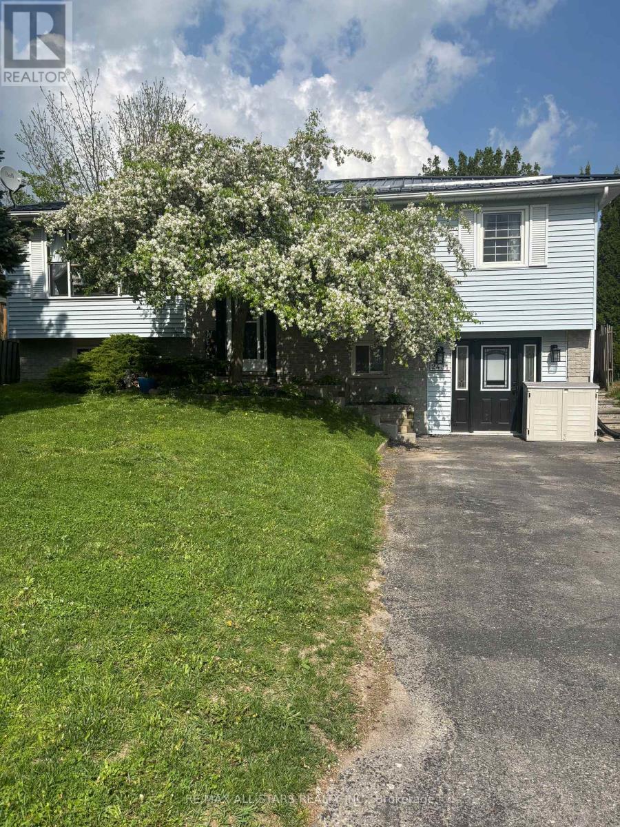 2431 Mountland Drive, Peterborough West (Central), Ontario  K9K 1V8 - Photo 35 - X12081750
