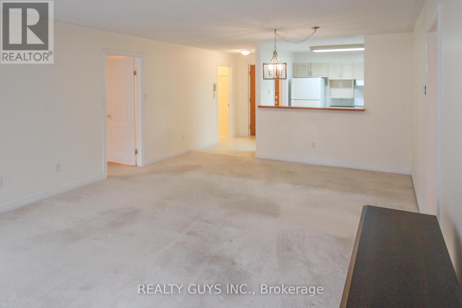 4 - 693 Whitaker Street, Peterborough East (North), Ontario  K9H 7K3 - Photo 22 - X12081922