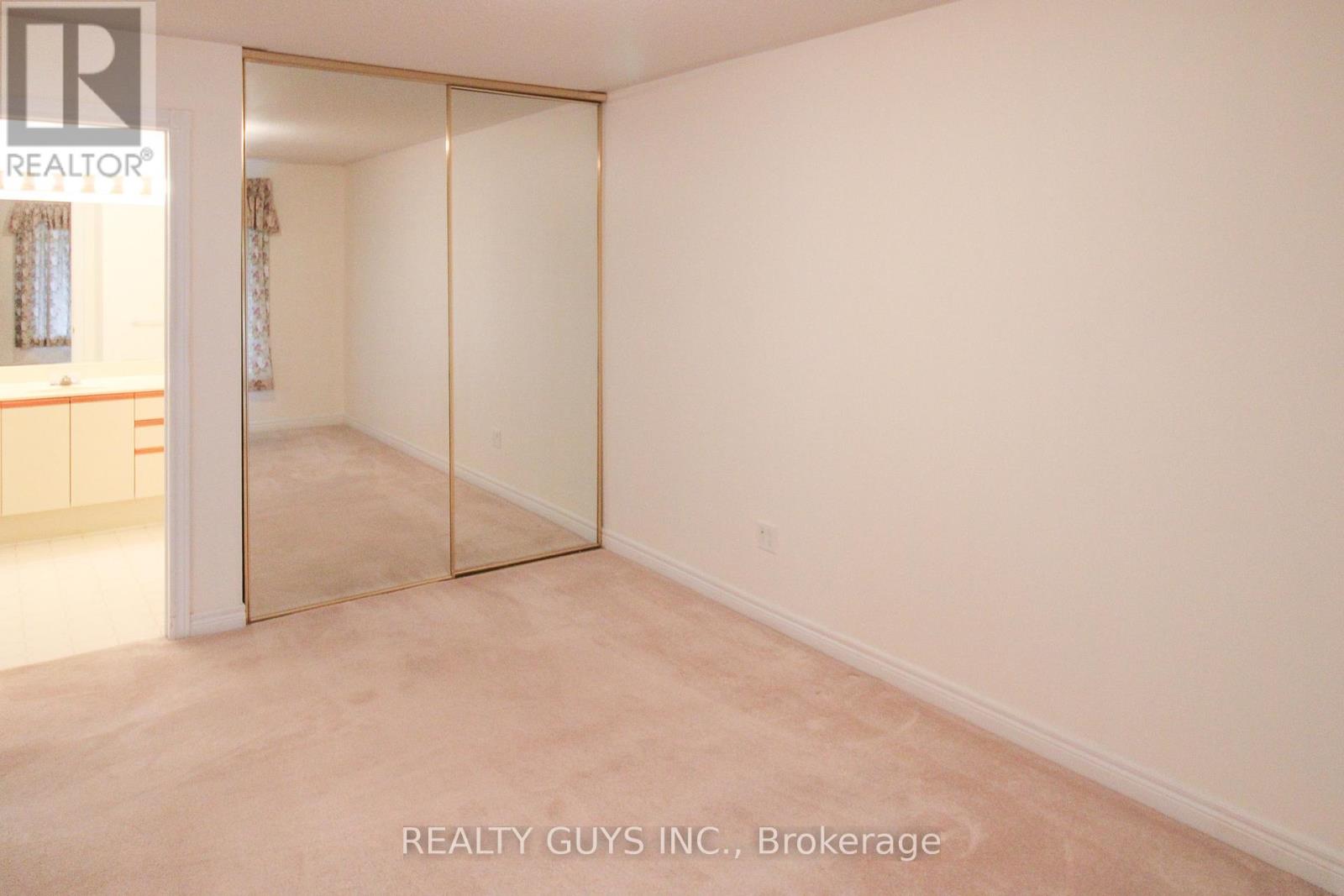 4 - 693 Whitaker Street, Peterborough East (North), Ontario  K9H 7K3 - Photo 28 - X12081922