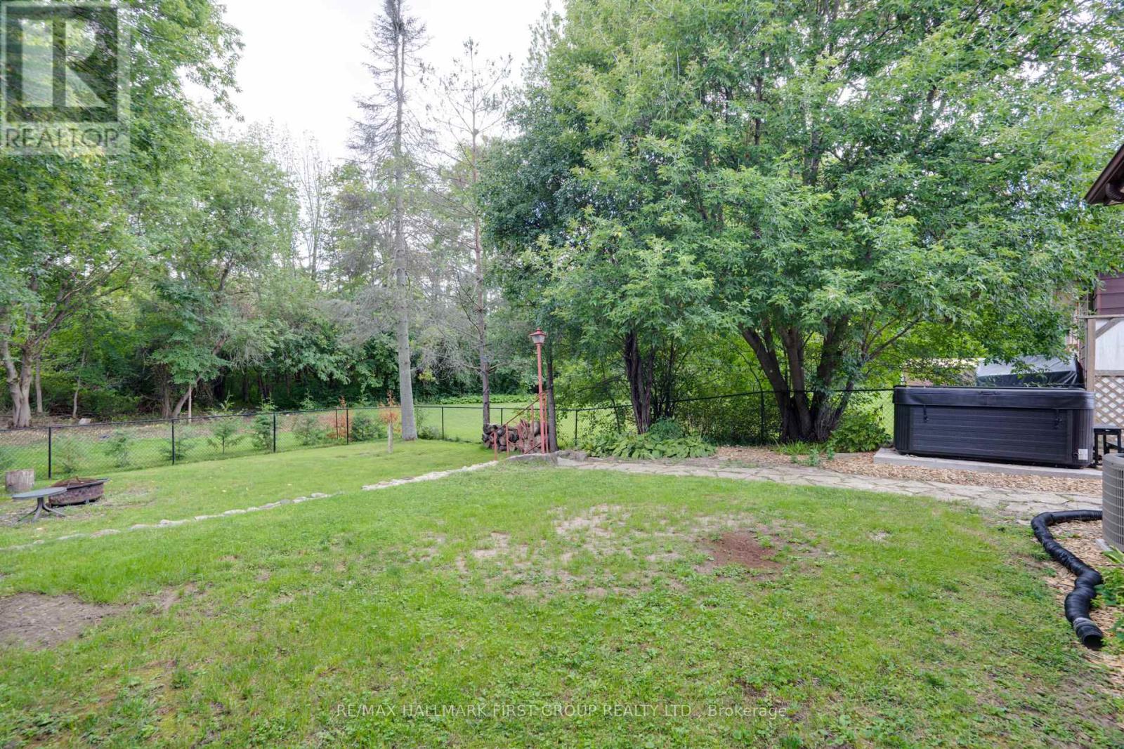 Bsmt - 889 Fairbairn Street, Peterborough North (North), Ontario  K9H 6C2 - Photo 13 - X12082506