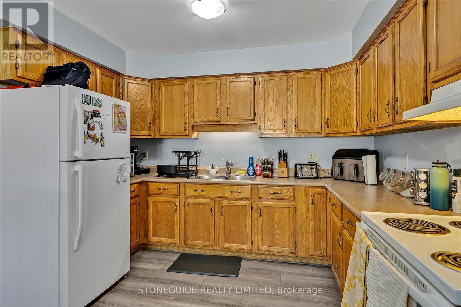 2182 Easthill Drive, Peterborough East (South), Ontario  K9L 1X3 - Photo 10 - X12082823