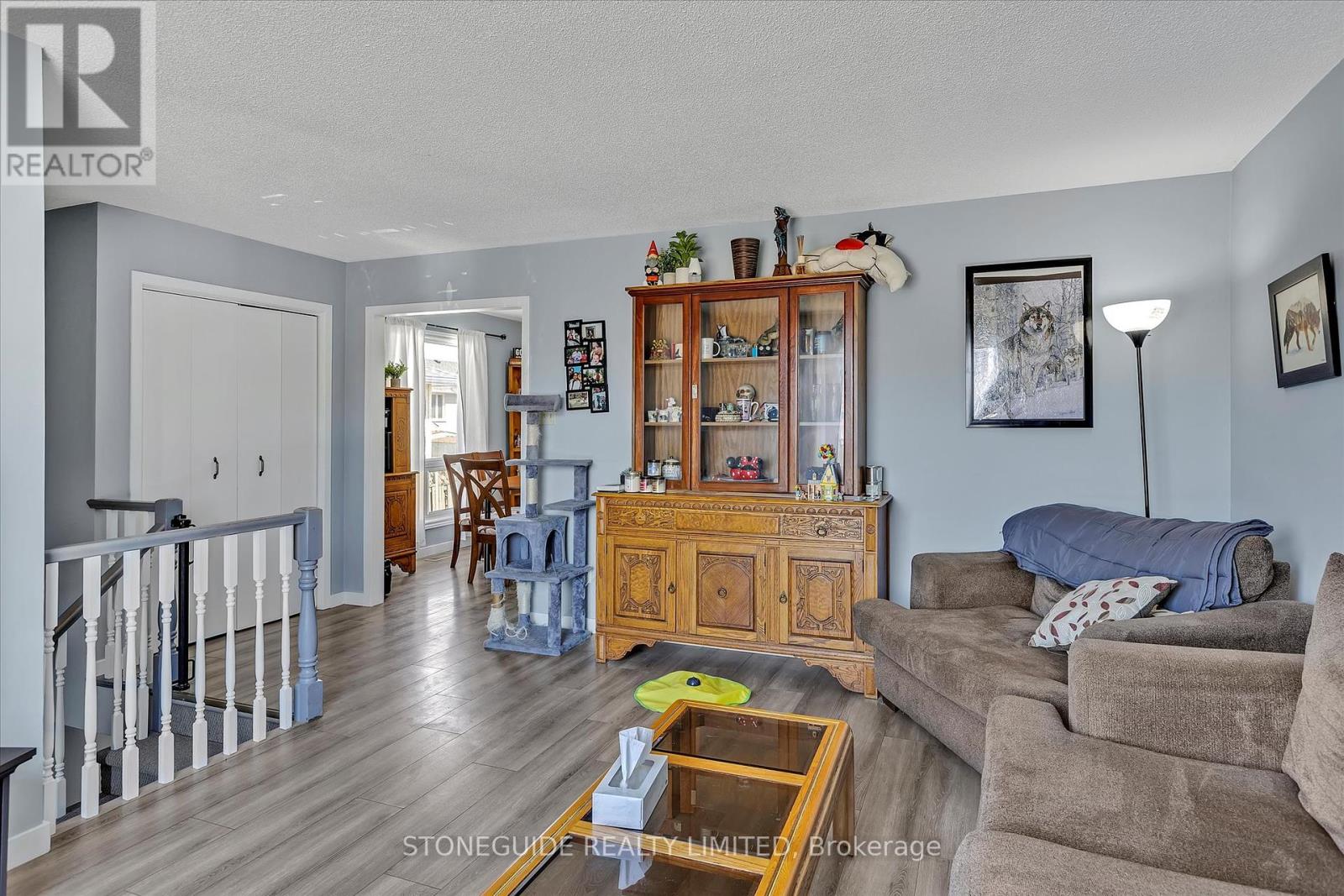 2182 Easthill Drive, Peterborough East (South), Ontario  K9L 1X3 - Photo 7 - X12082823