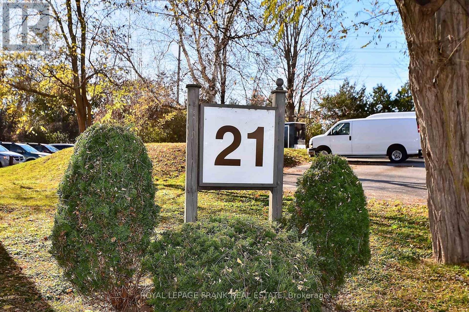 6 - 21 Paddock Wood, Peterborough East (North), Ontario  K9H 7H2 - Photo 3 - X12083043