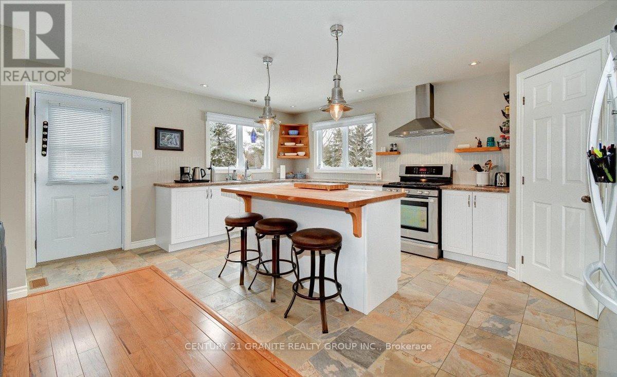 147 Airport Road, Faraday, Ontario  K0L 1C0 - Photo 11 - X12083081