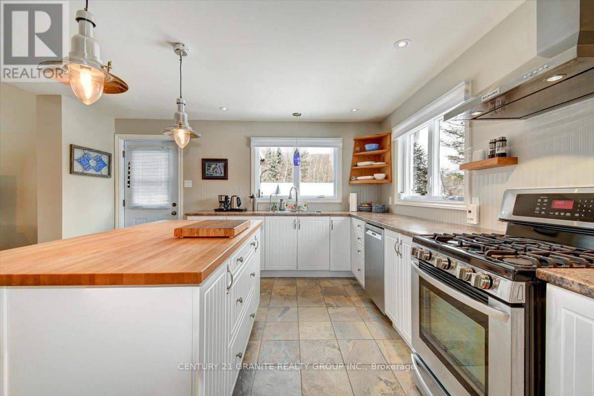 147 Airport Road, Faraday, Ontario  K0L 1C0 - Photo 12 - X12083081