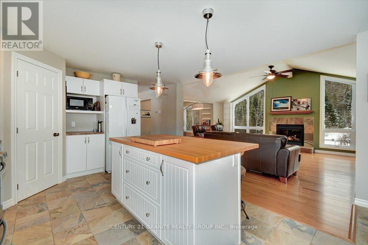 147 Airport Road, Faraday, Ontario  K0L 1C0 - Photo 13 - X12083081