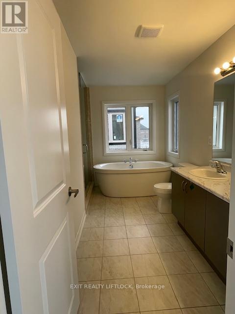 815 Griffin Trail, Peterborough North (North), Ontario  K9K 0J4 - Photo 12 - X12083330