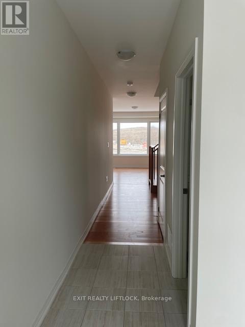 815 Griffin Trail, Peterborough North (North), Ontario  K9K 0J4 - Photo 2 - X12083330