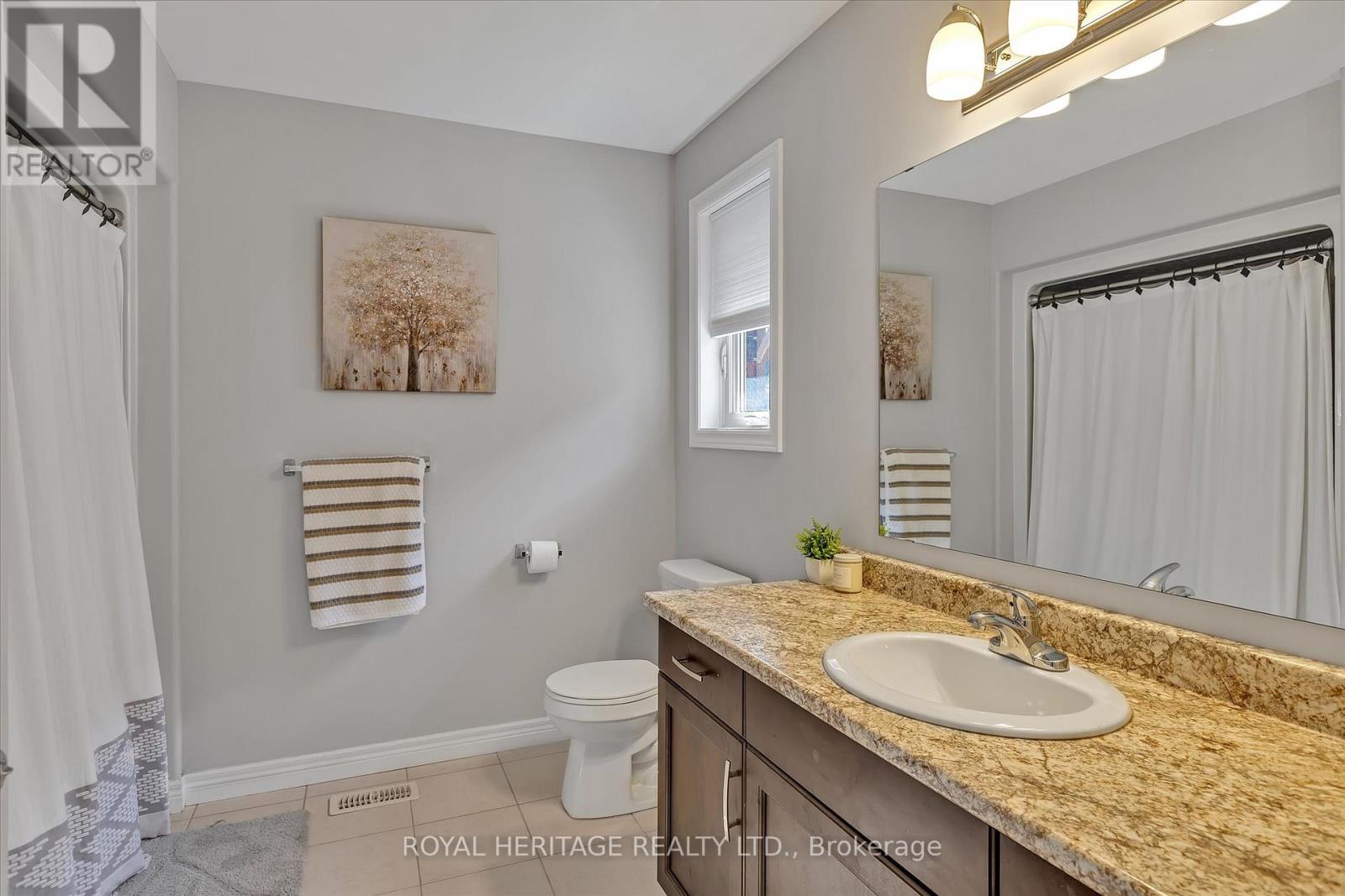 562 Joslin Street, Peterborough North (North), Ontario  K9J 0J1 - Photo 21 - X12083417