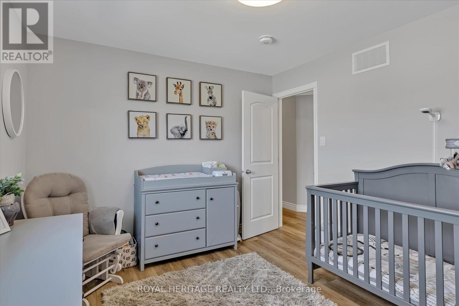562 Joslin Street, Peterborough North (North), Ontario  K9J 0J1 - Photo 24 - X12083417
