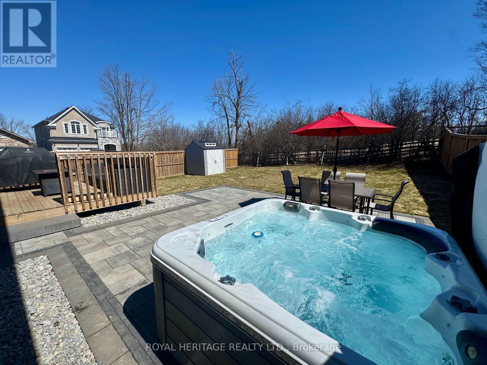 562 Joslin Street, Peterborough North (North), Ontario  K9J 0J1 - Photo 37 - X12083417
