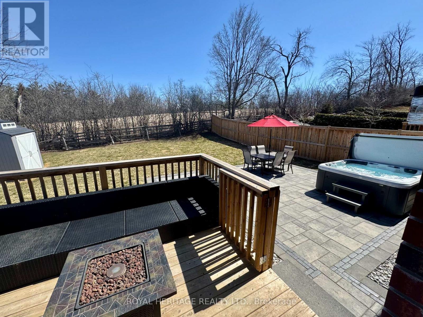 562 Joslin Street, Peterborough North (North), Ontario  K9J 0J1 - Photo 39 - X12083417